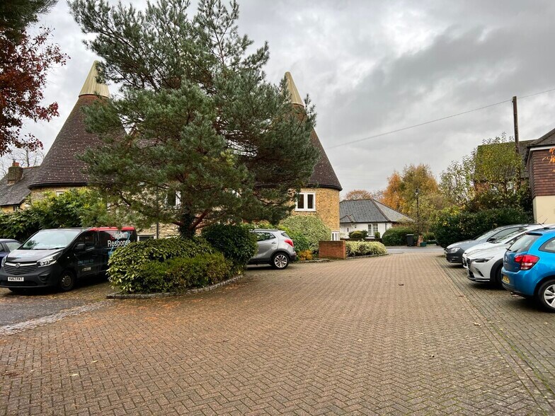 Mill St, East Malling à louer - Photo du bâtiment - Image 3 de 30