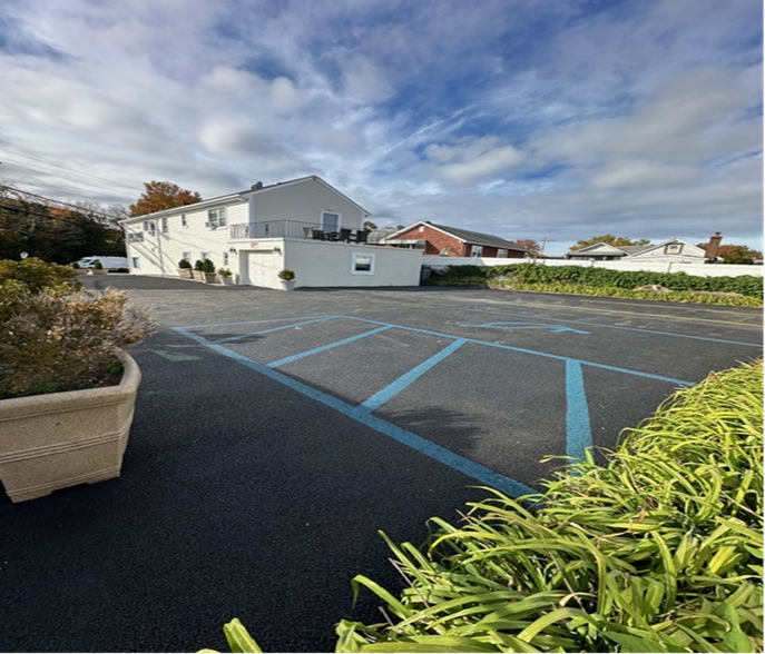 829 Midland Ave, Yonkers, NY à vendre - Photo du bâtiment - Image 3 de 13