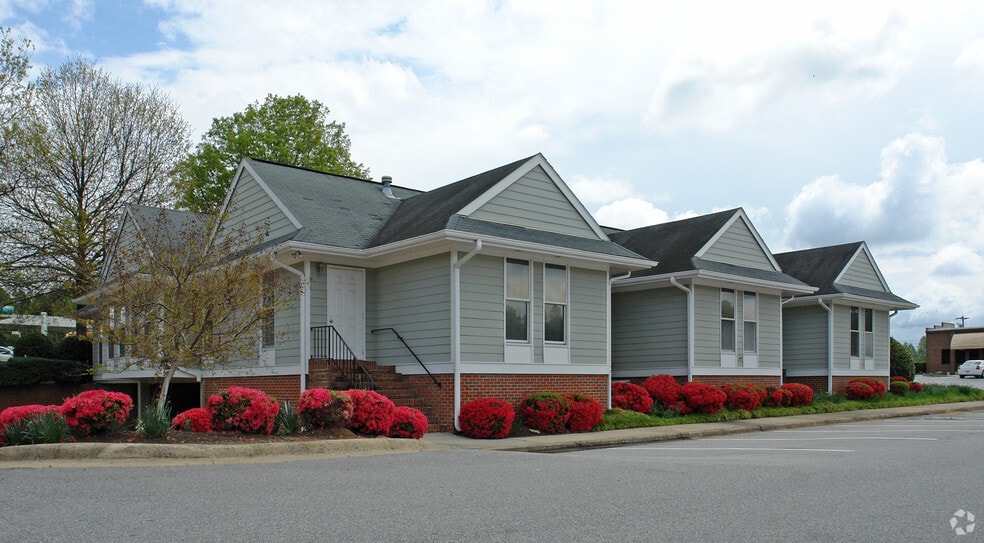 5285 N Roxboro St, Durham, NC for sale - Building Photo - Image 3 of 9