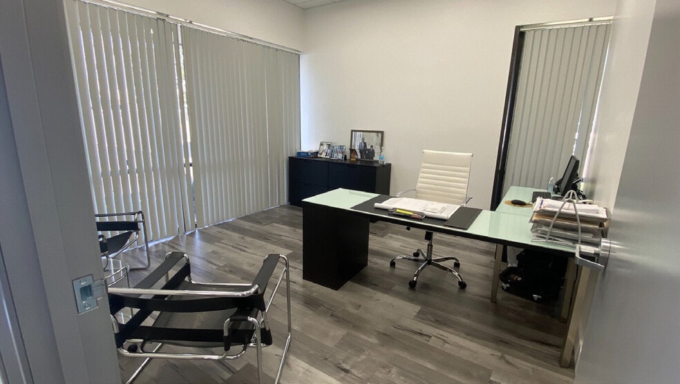 1144 W Grove Ave, Orange, CA for lease - Interior Photo - Image 3 of 7
