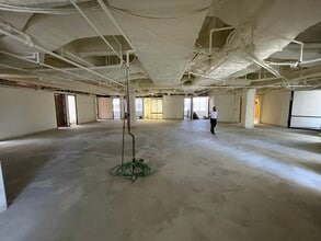 888 W 6th St, Los Angeles, CA for lease Interior Photo- Image 1 of 3
