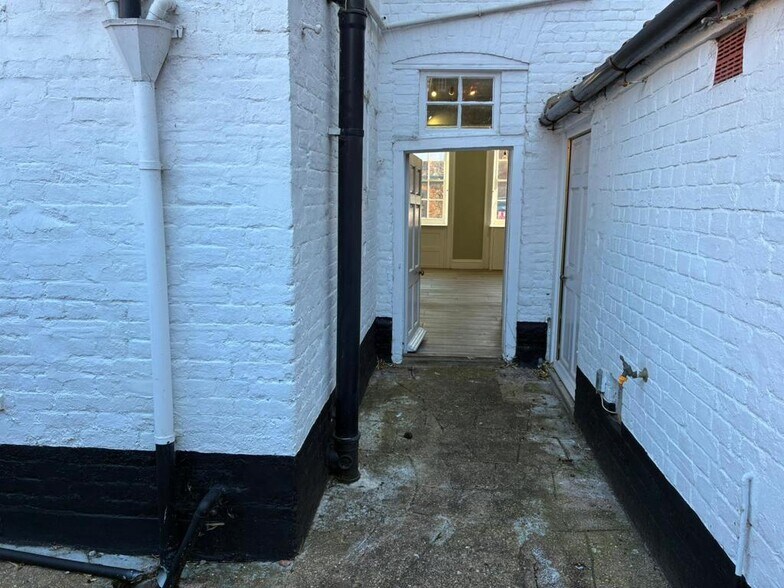 Overy Rd, Burnham Market à louer - Photo du bâtiment - Image 3 de 3