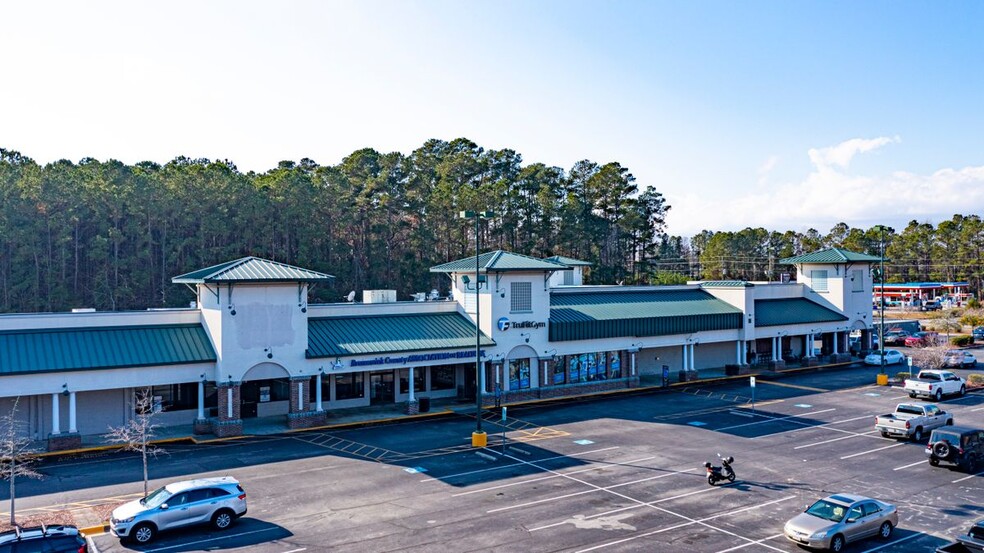 5051 Main St, Shallotte, NC for lease - Building Photo - Image 2 of 21