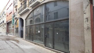 Plus de détails pour Multi-résidentiel à vendre