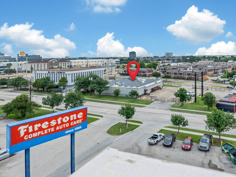 12036 Airline Dr, Houston, TX à vendre - Photo du bâtiment - Image 2 de 46