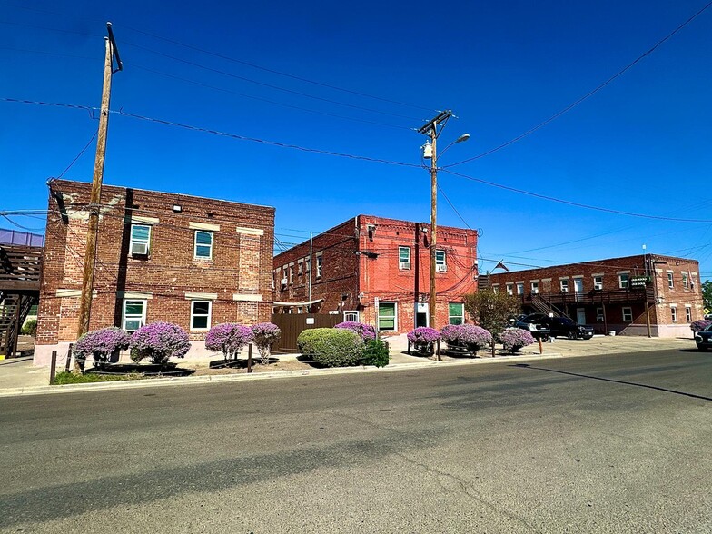 901-919 Chihuahua St, El Paso, TX for sale - Building Photo - Image 1 of 9