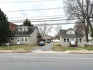 Plus de détails pour 8224-8226 Fort Smallwood Rd, Baltimore, MD - Multi-résidentiel à vendre
