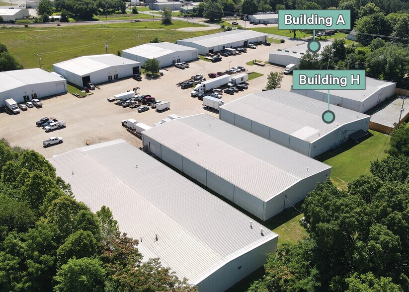 444 Old Wire Rd, Springdale, AR à louer - Photo du bâtiment - Image 2 de 6