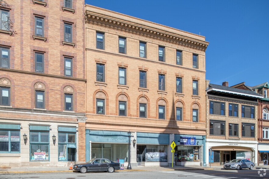 281 State St, New London, CT à louer - Photo du bâtiment - Image 2 de 14