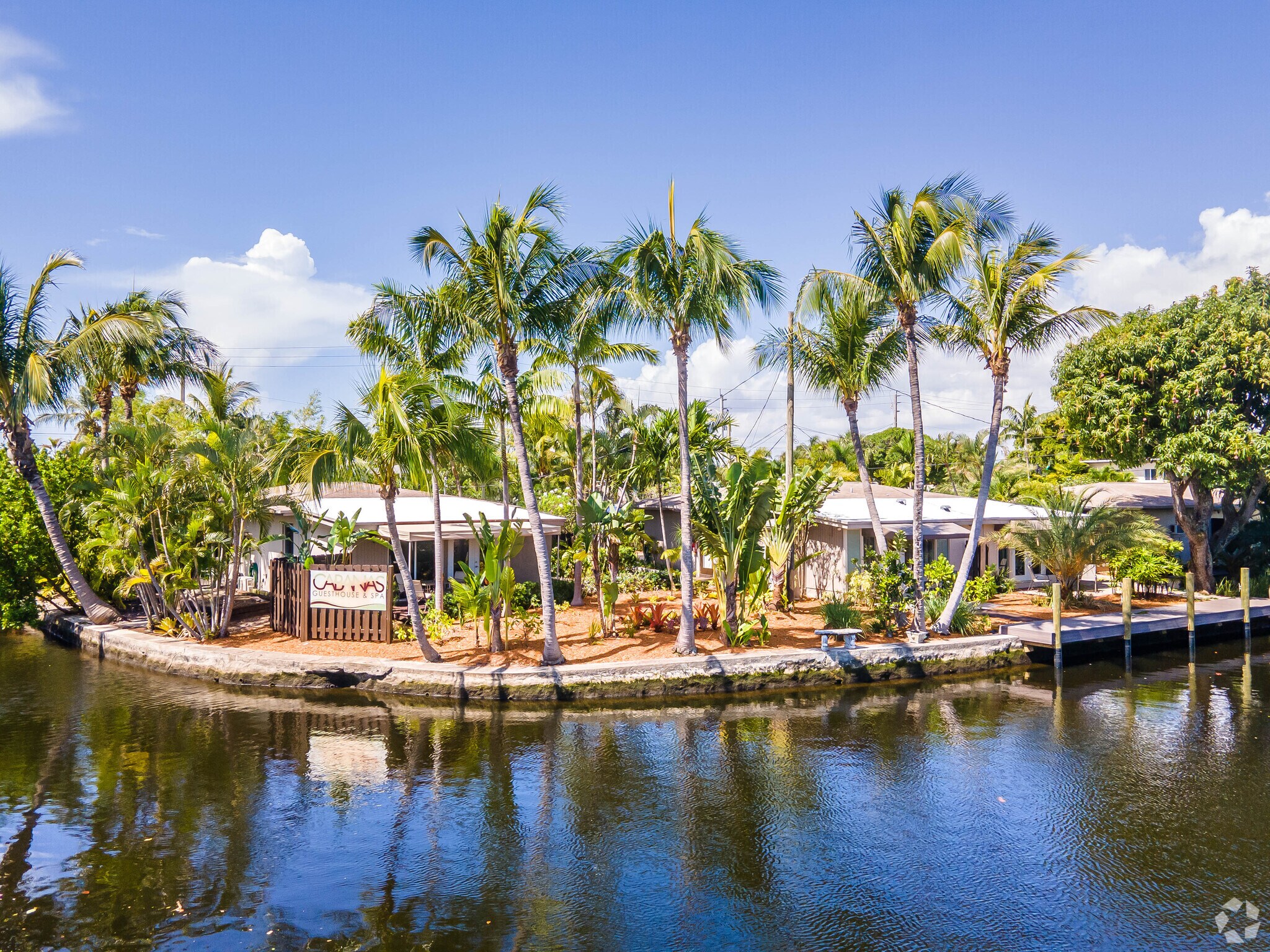 2209 NE 26th St, Wilton Manors, FL for sale Building Photo- Image 1 of 8