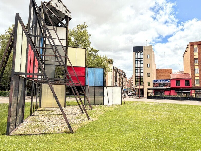Paseo de Zorrilla, 127, Valladolid, Valladolid à vendre - Photo du bâtiment - Image 1 de 29