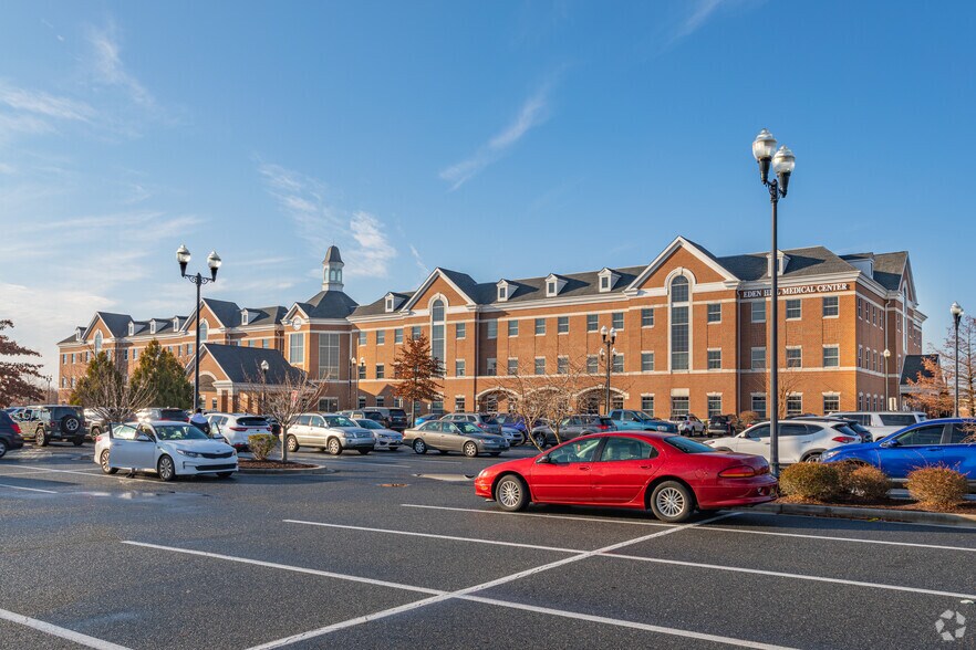 200 Banning St, Dover, DE à louer - Photo du bâtiment - Image 2 de 4