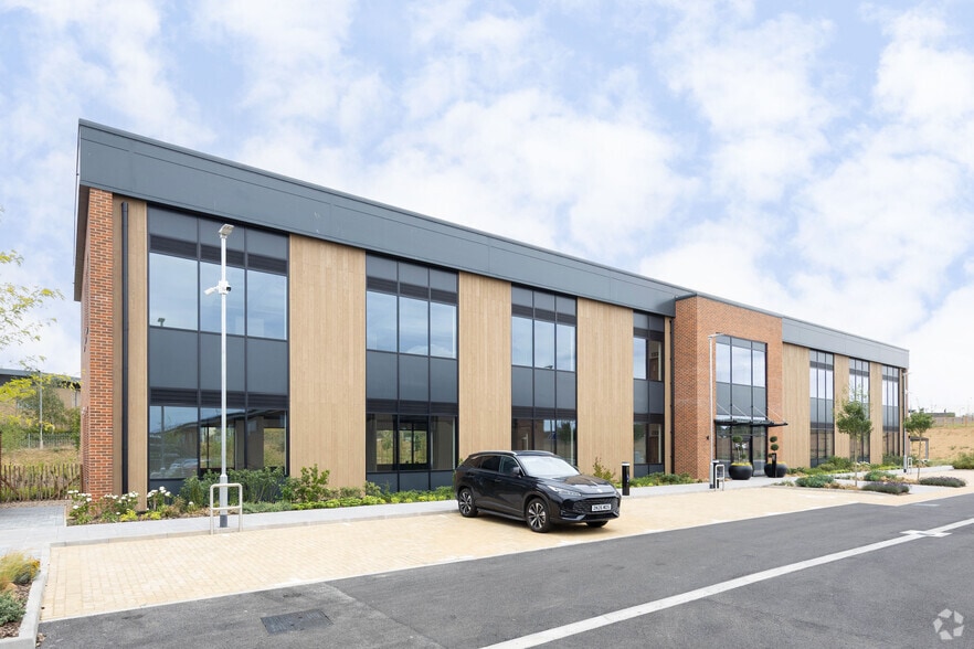Tollgate W, Stanway for lease - Building Photo - Image 3 of 3