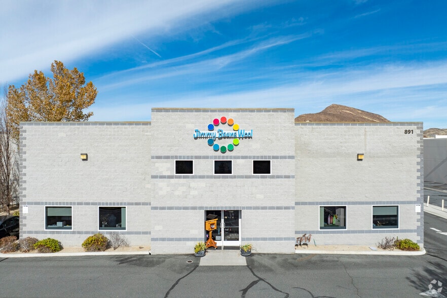 891 Trademark Dr, Reno, NV for sale - Building Photo - Image 3 of 4