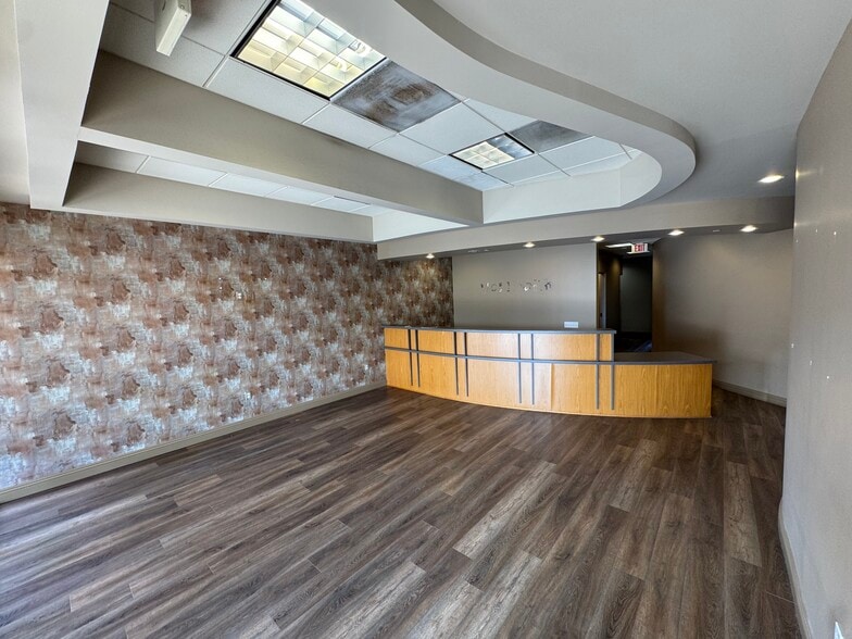 16611 E Yorba Linda Blvd, Yorba Linda, CA for sale - Building Photo - Image 3 of 25