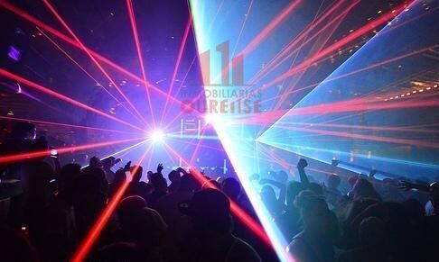 Commerce de détail dans Ourense à louer Photo du bâtiment- Image 1 de 2