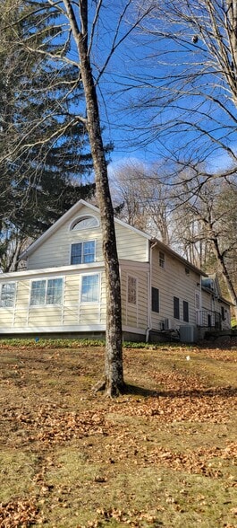 489 Danbury Rd, Wilton, CT for lease - Building Photo - Image 2 of 9