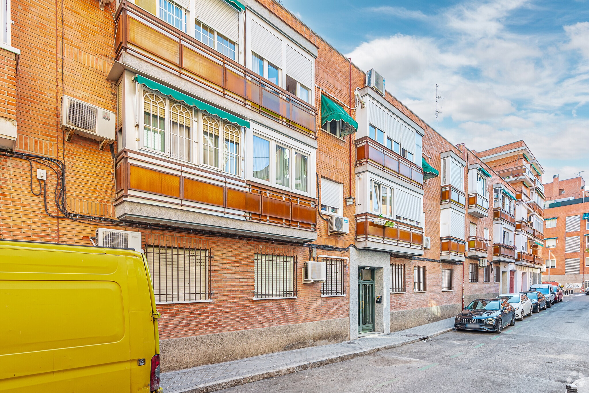 Calle de Pinos Baja, 41, Madrid, Madrid à louer Photo principale- Image 1 de 3
