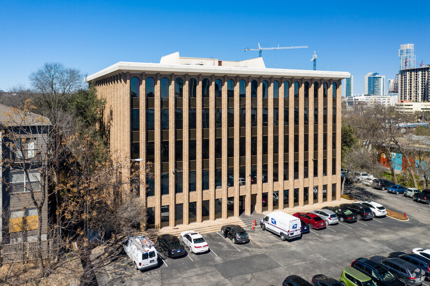 611 S Congress Ave, Austin, TX à vendre - Photo du bâtiment - Image 1 de 1