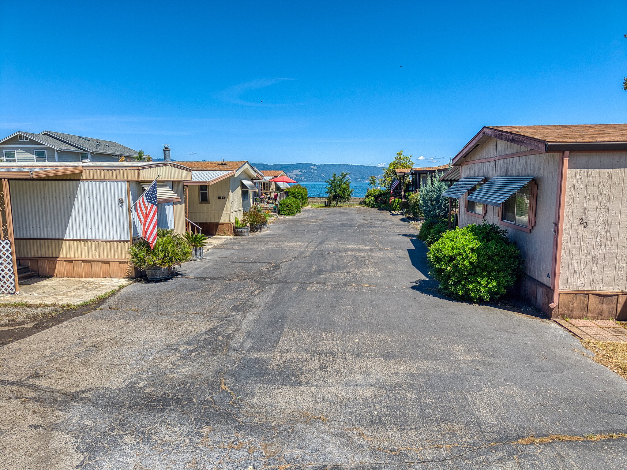 2776 Lakeshore Blvd, Lakeport, CA à vendre Photo du bâtiment- Image 1 de 36