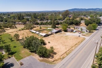 160 Arata Ln, Windsor, CA - Aérien Vue de la carte - Image1