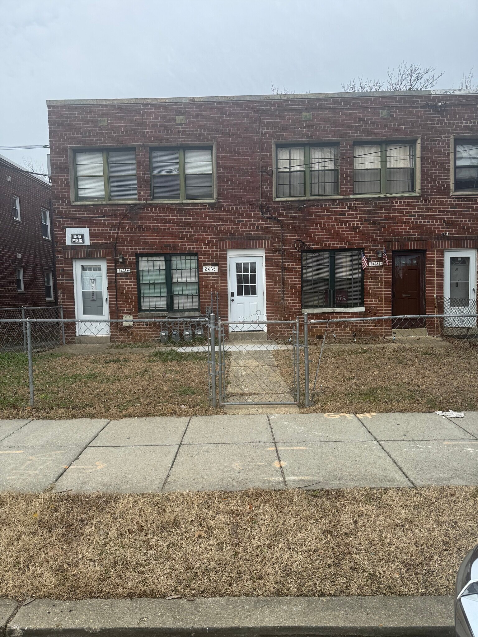 2435 25th St SE, Washington, DC for sale Primary Photo- Image 1 of 2