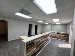 5562 Leopard St, Corpus Christi, TX à louer Photo intérieure- Image 2 de 11