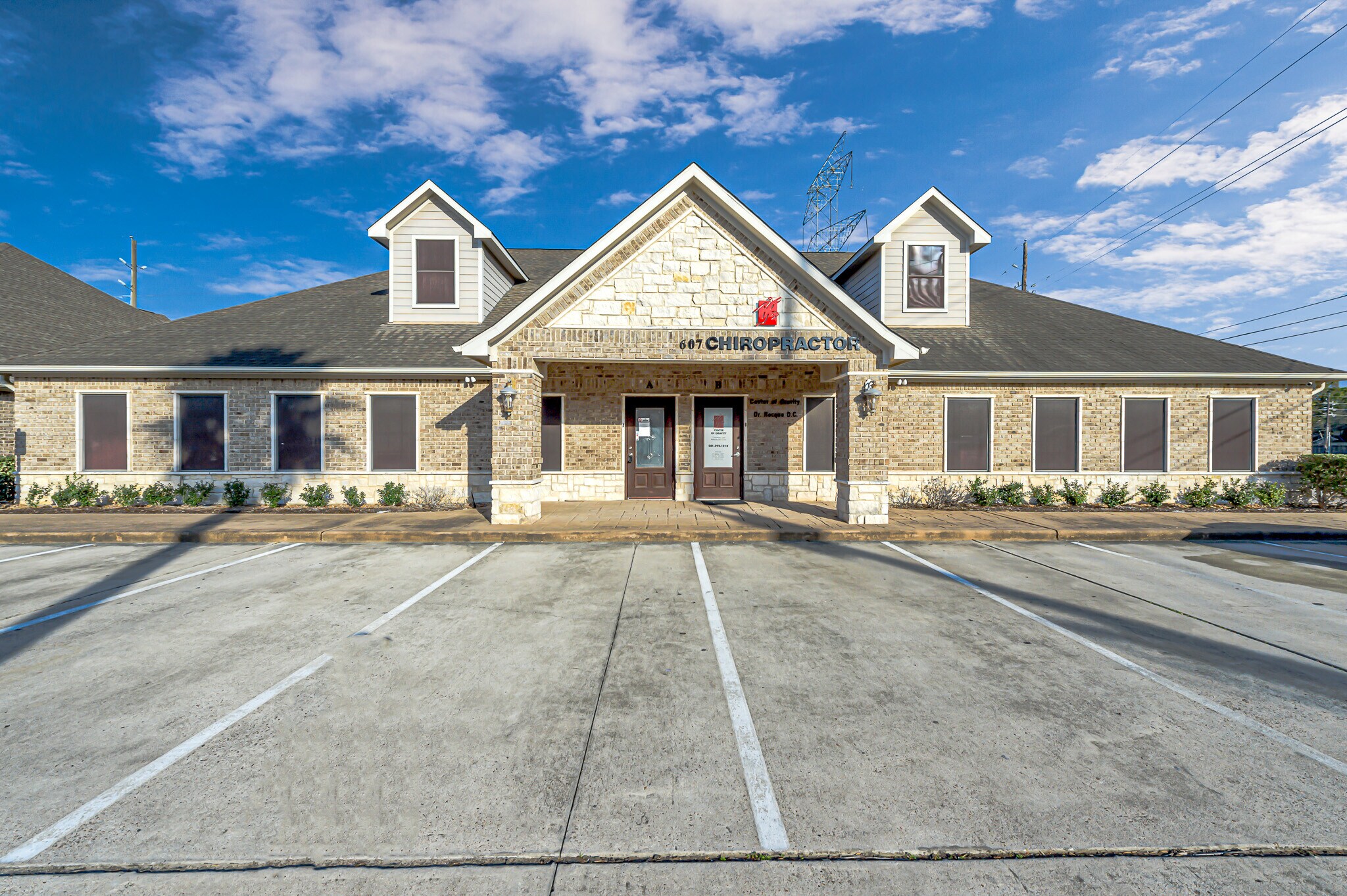 607 Park Grove Dr, Katy, TX for lease Primary Photo- Image 1 of 53