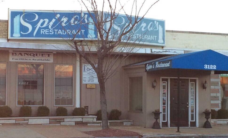 3120 Watson Rd, Saint Louis, MO à vendre - Photo du bâtiment - Image 2 de 5