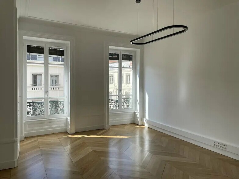 7 Rue De La République, Lyon à louer - Photo du bâtiment - Image 2 de 11