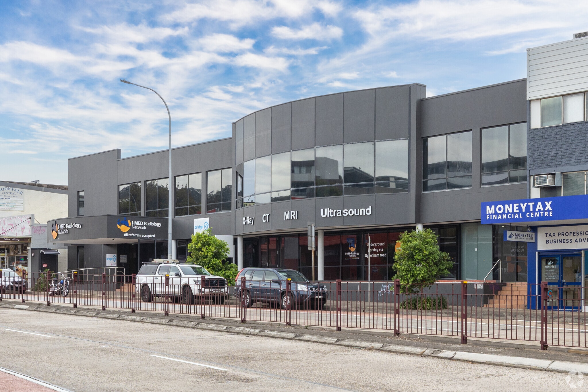 660 Pittwater Rd, Brookvale for lease Primary Photo- Image 1 of 5