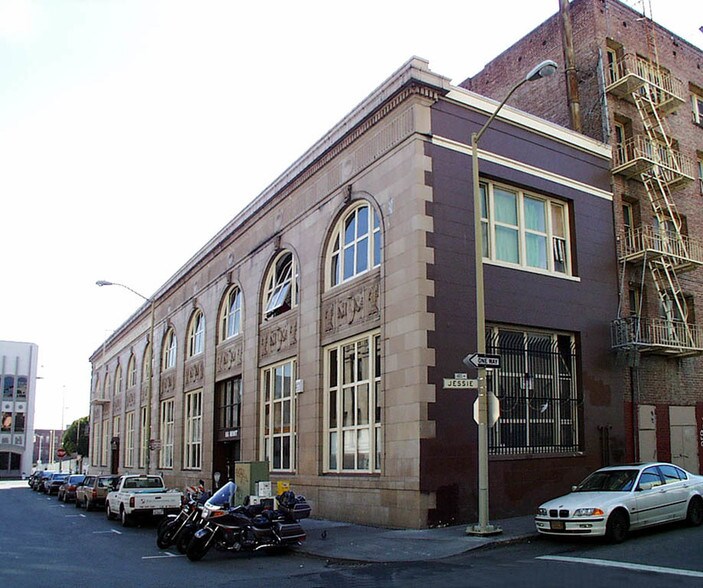 66 Mintz Plaza, San Francisco, CA à louer - Photo du bâtiment - Image 2 de 2