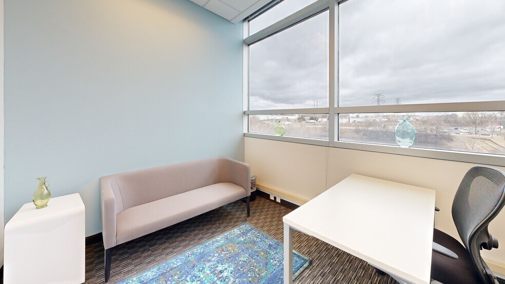 2355 Highway 36 W, Roseville, MN à louer - Numérisation 3D de Matterport - Image 3 de 44