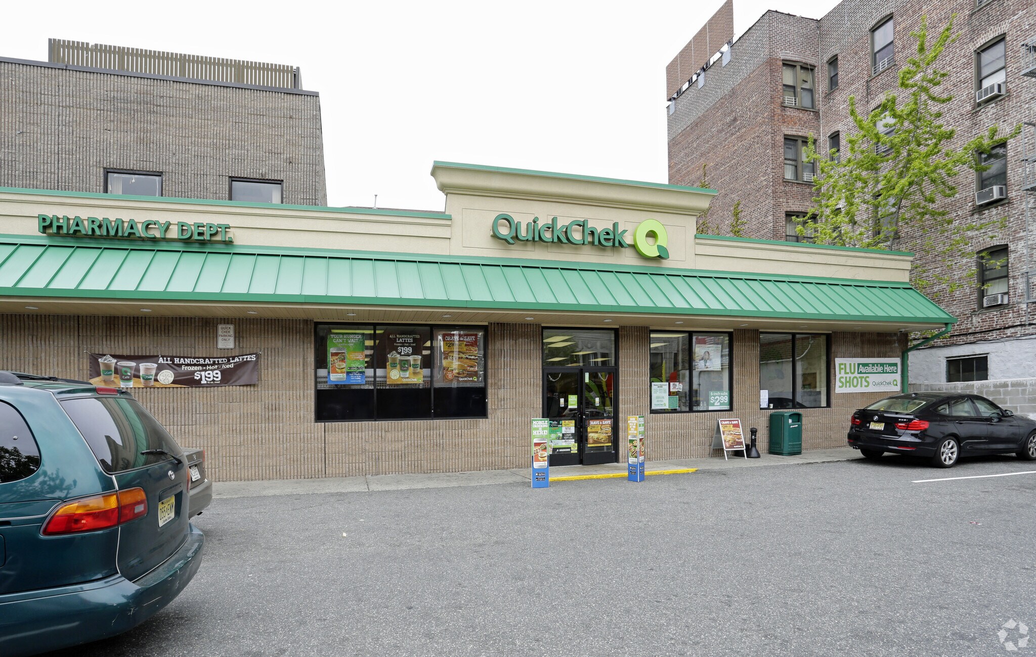 7201 Bergenline Ave, North Bergen, NJ à louer Photo du bâtiment- Image 1 de 3