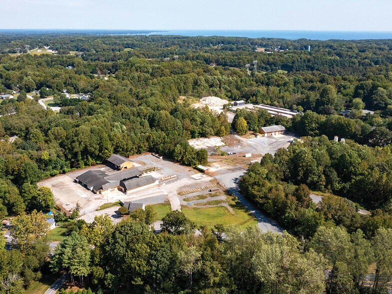 1150 Chesapeake Beach Rd, Owings, MD à louer - Photo du bâtiment - Image 2 de 12