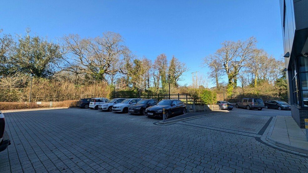 Ampress Ln, Lymington à louer - Photo du bâtiment - Image 3 de 13