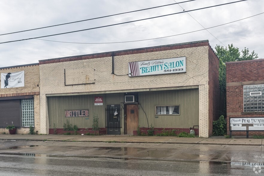 3819-3821 Lee Rd, Garfield Heights, OH à louer - Photo du bâtiment - Image 2 de 3