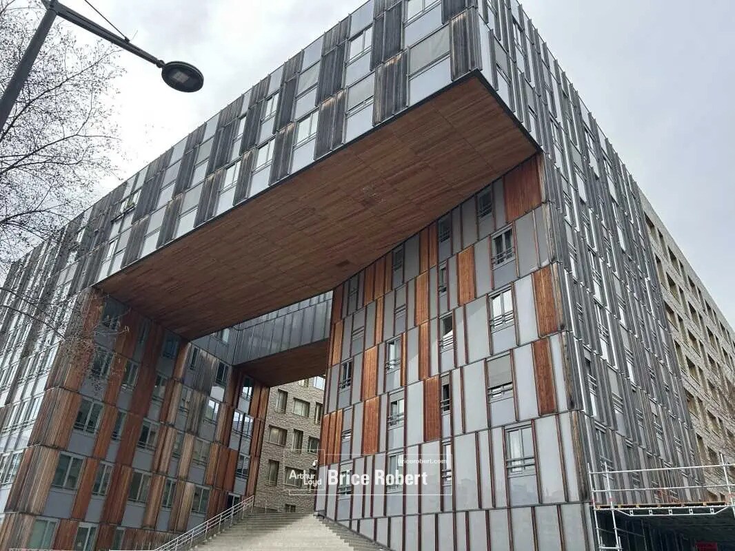 Office in Lyon for lease Building Photo- Image 1 of 14