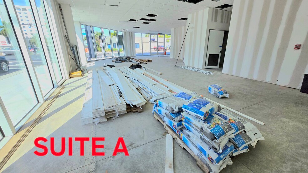 801 6th Ave W, Bradenton, FL à louer - Photo du bâtiment - Image 3 de 9