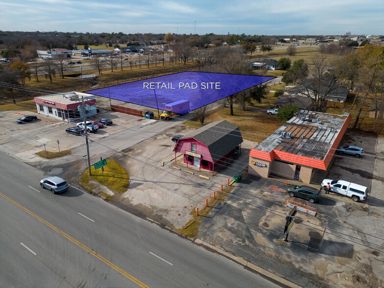 2801 Albert, Greenville, TX à louer - Photo du bâtiment - Image 2 de 3
