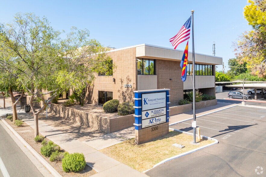 5300 N Central Ave, Phoenix, AZ à vendre - Photo du bâtiment - Image 2 de 5