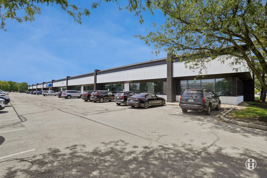 3250 N Post Rd, Indianapolis, IN for lease - Building Photo - Image 3 of 12