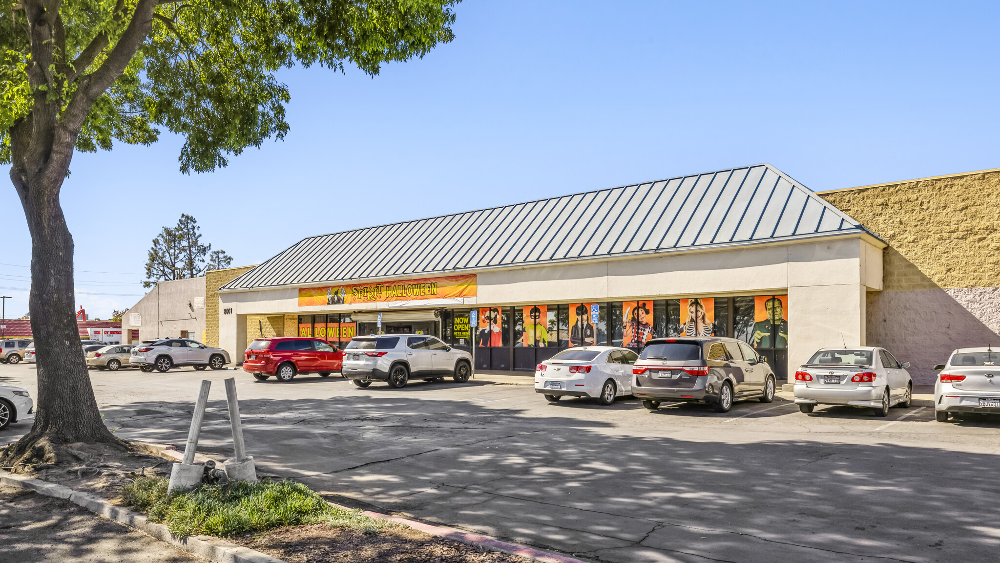 8001 West Ln, Stockton, CA for lease Building Photo- Image 1 of 7