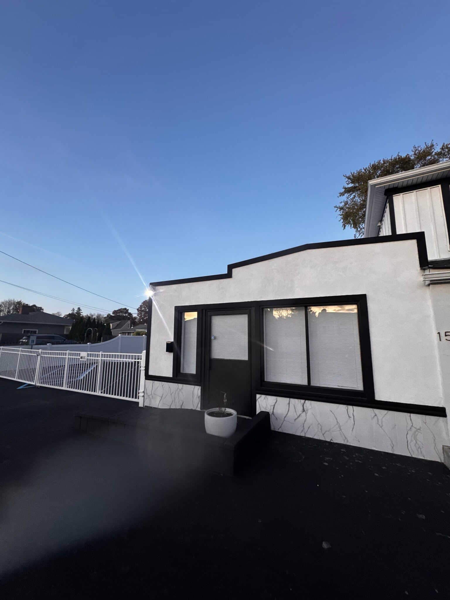 150 N Delaware Ave, Lindenhurst, NY à louer Photo intérieure- Image 1 de 9