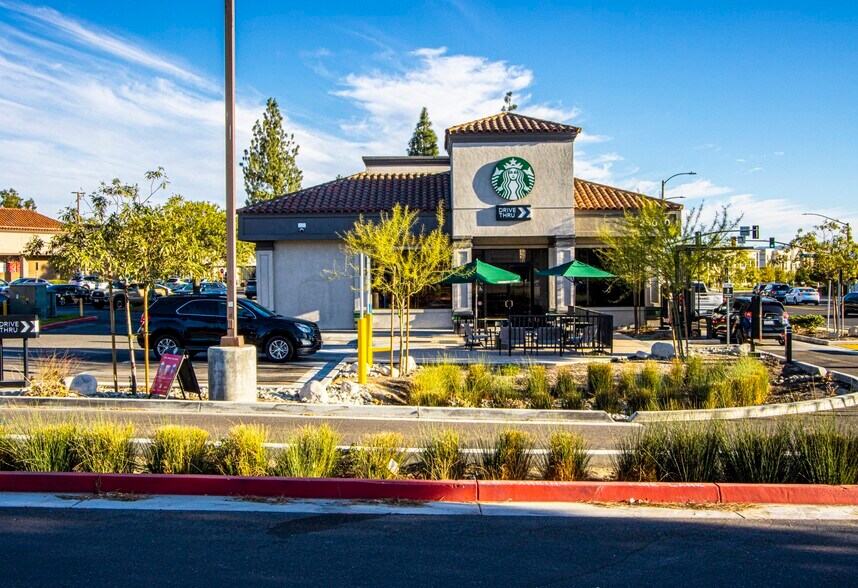 25030-25110 Hancock Ave, Murrieta, CA à louer - Photo du bâtiment - Image 3 de 11