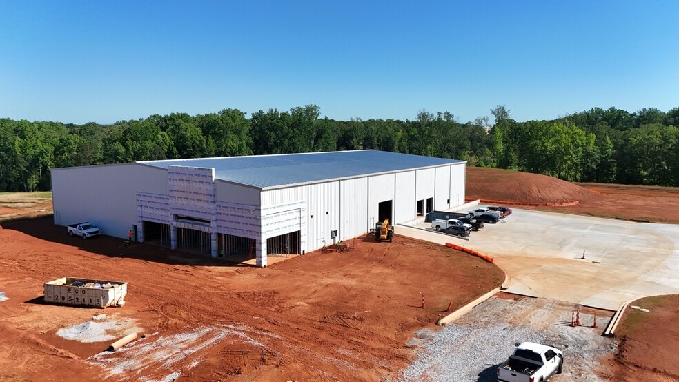 124 Hollow Dr, Piedmont, SC for lease - Building Photo - Image 2 of 11