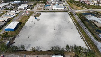 Yardco Sarasota Industrial Outdoor Storage - Life Science