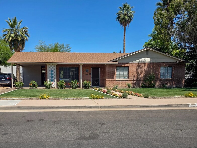 6954 E 2nd St, Scottsdale, AZ à louer - Photo du bâtiment - Image 1 de 5