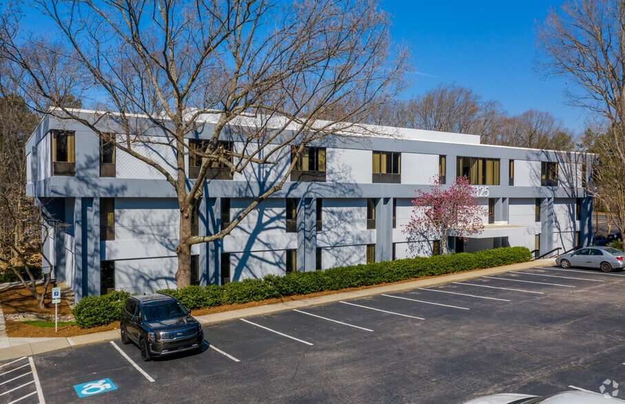 3125 Poplarwood Ct, Raleigh, NC for lease - Building Photo - Image 2 of 9