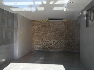 Plus de détails pour Commerce de détail à louer